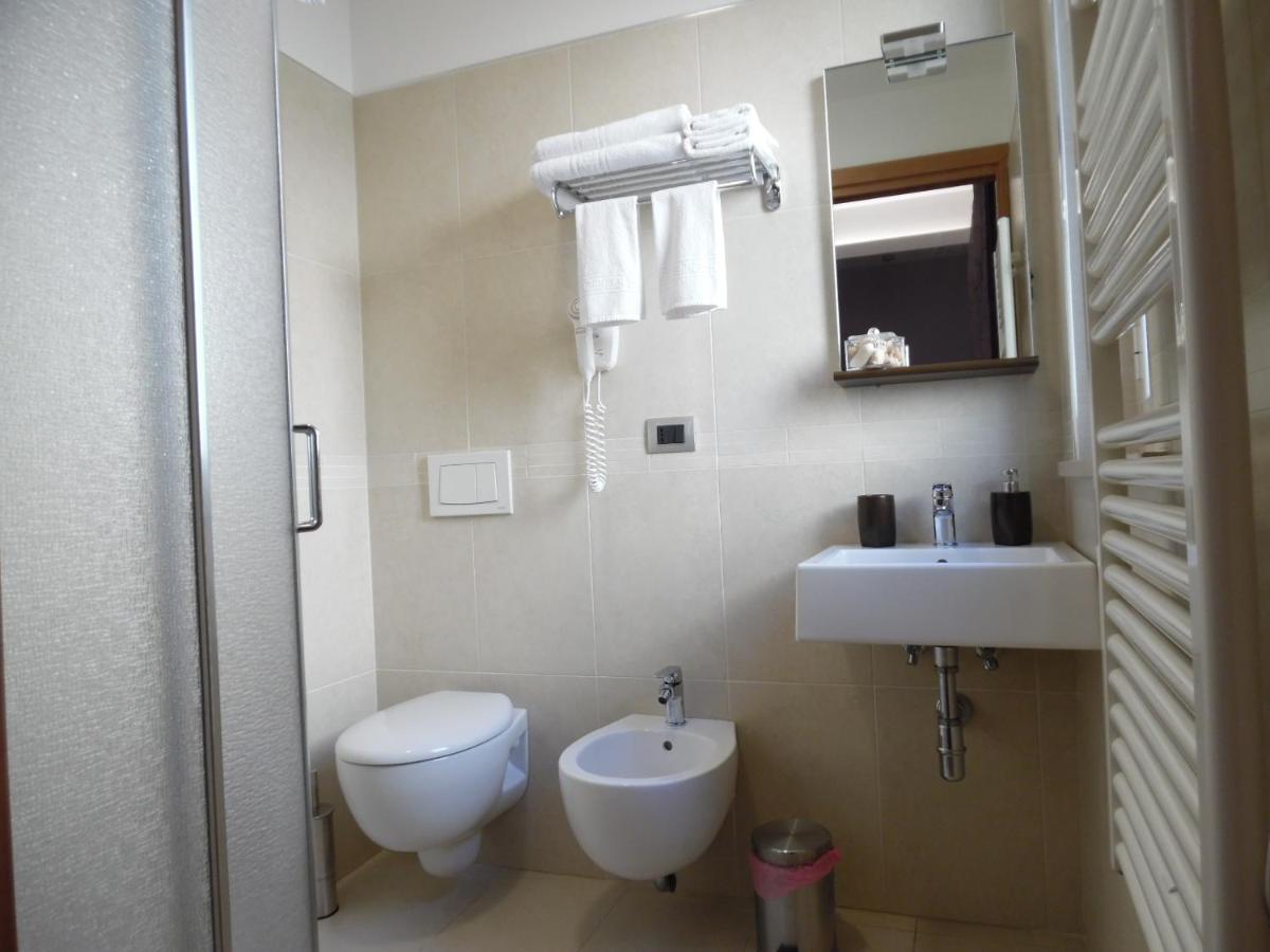 Acquamarina B&B มาร์ตินซิกูโร ภายนอก รูปภาพ